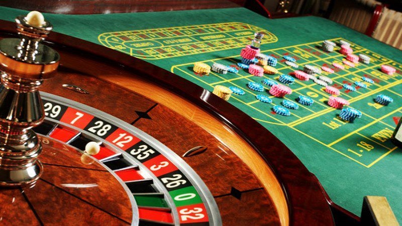 Đặt cược trong game bài roulette