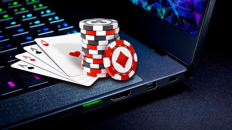 Game bài Poker Ohama có ba giới hạn cược tại nha cai May88